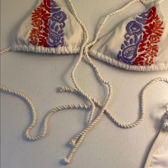 Victoria’s Secret White Bikini with Red and Purple Embroidery - Picture 14 of 15